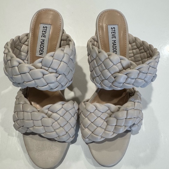 Steve Madden Heels - Picture 2 of 7